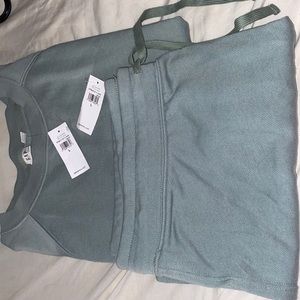 Sage color gap shorts set